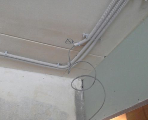 подсоединение кабелей с изоляцией